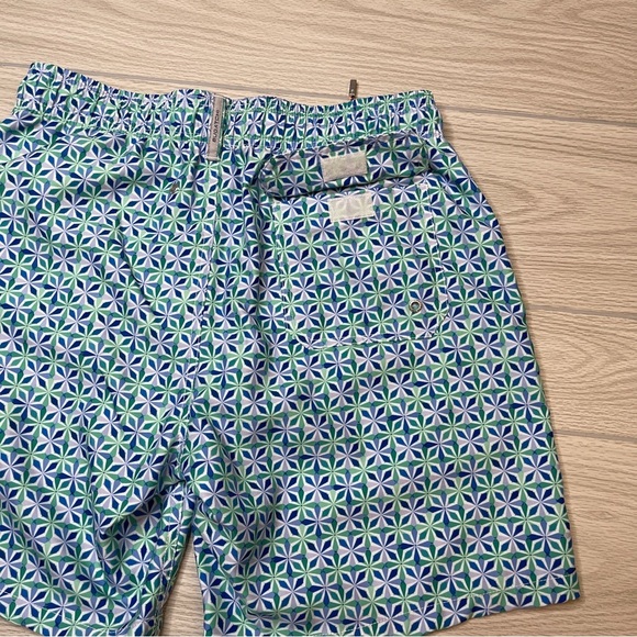 Bugatchi Mid Length 7” Blue Green Geometric Swim Lined Shorts Trunks Mens Size M - Picture 5 of 13